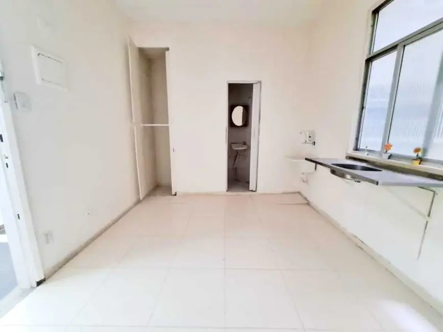 Foto 8 de Kitnet à venda, 22m2 em Rio De Janeiro - RJ