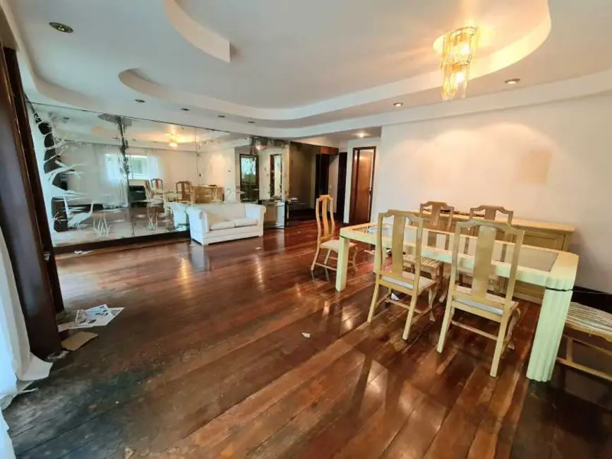 Foto 1 de Apartamento com 4 quartos à venda, 185m2 em Rio De Janeiro - RJ