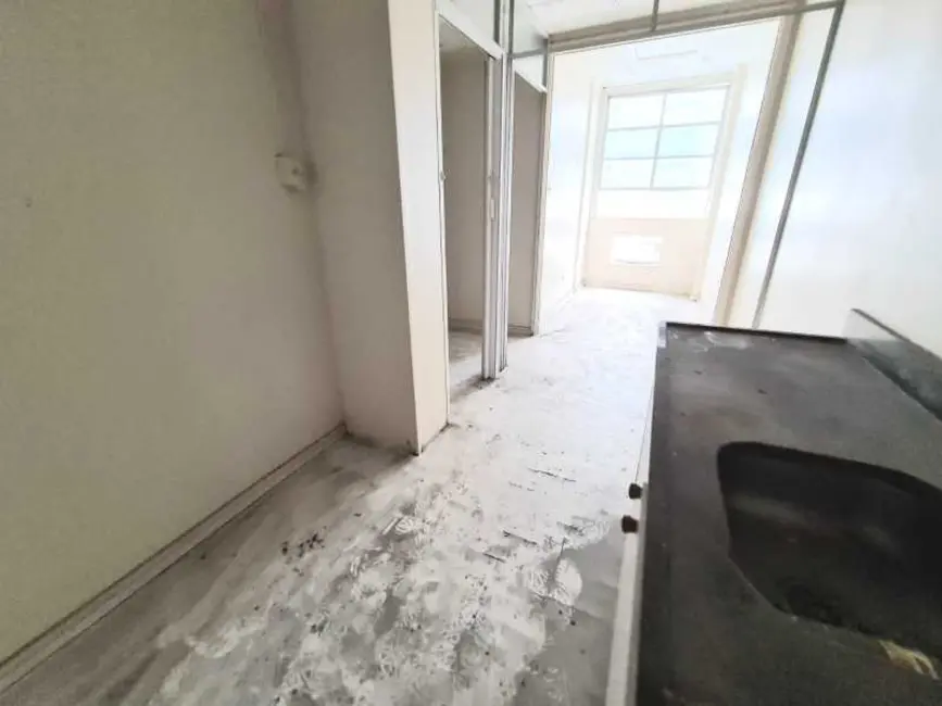 Foto 6 de Kitnet à venda, 40m2 em Rio De Janeiro - RJ