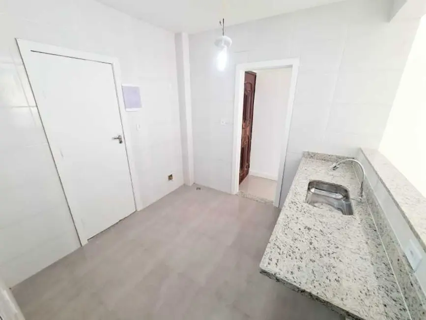 Apartamento com 2 quartos à venda, 70m2 em Rio De Janeiro - RJ - imagem 9 Foto 9 de Apartamento com 2 quartos à venda, 70m2 em Rio De Janeiro - RJ