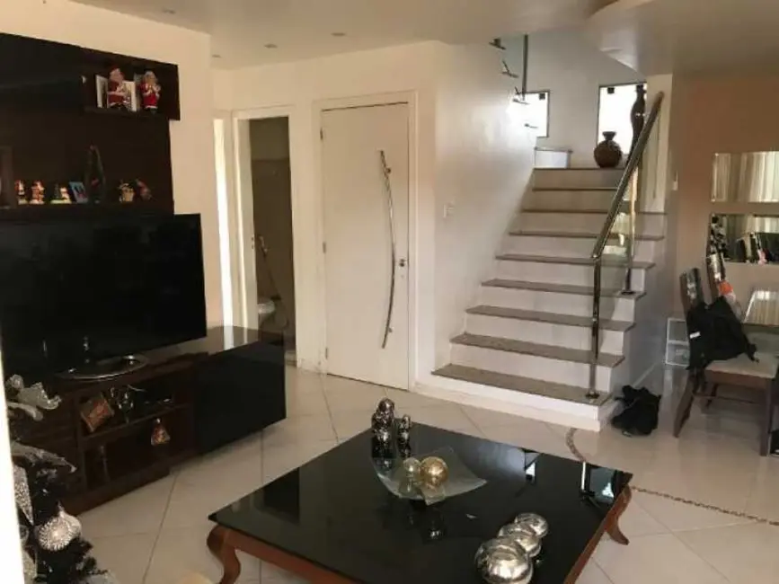 Foto 4 de Apartamento com 3 quartos à venda, 202m2 em Rio De Janeiro - RJ