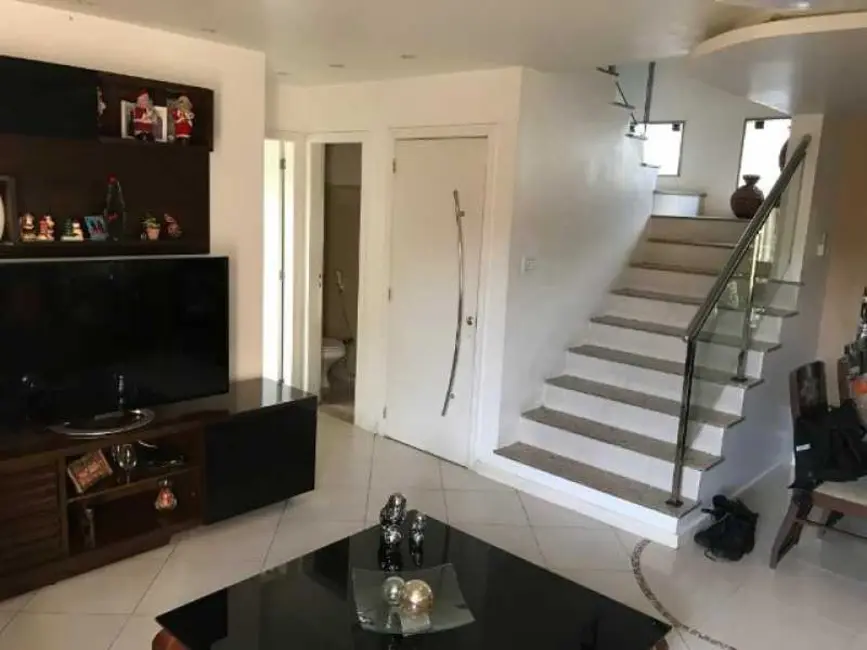 Foto 2 de Apartamento com 3 quartos à venda, 202m2 em Rio De Janeiro - RJ