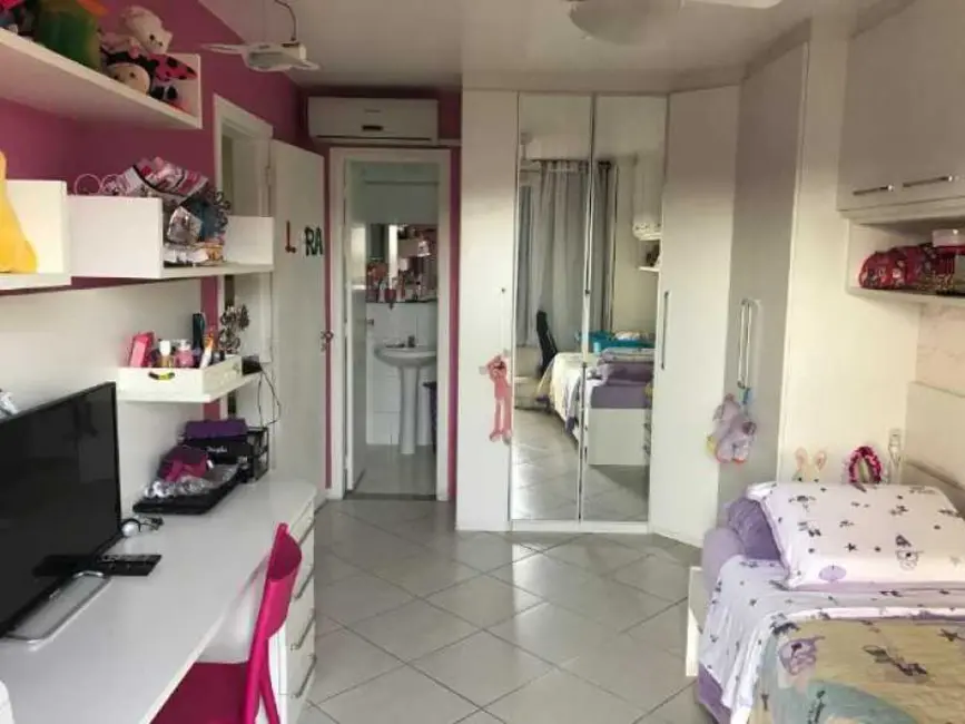 Foto 6 de Apartamento com 3 quartos à venda, 202m2 em Rio De Janeiro - RJ