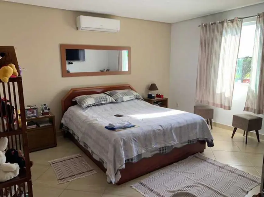 Casa com 5 quartos à venda, 330m2 em Rio De Janeiro - RJ - imagem 9 Foto 9 de Casa com 5 quartos à venda, 330m2 em Rio De Janeiro - RJ