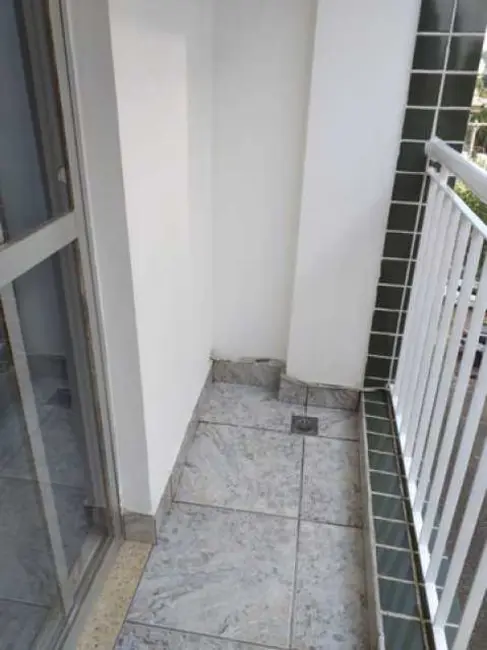 Apartamento com 2 quartos à venda em Rio De Janeiro - RJ - imagem 2 Foto 2 de Apartamento com 2 quartos à venda em Rio De Janeiro - RJ