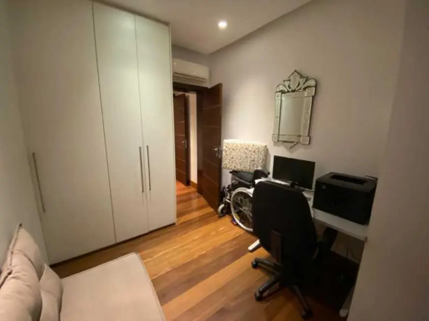 Foto 7 de Apartamento com 4 quartos à venda em Rio De Janeiro - RJ