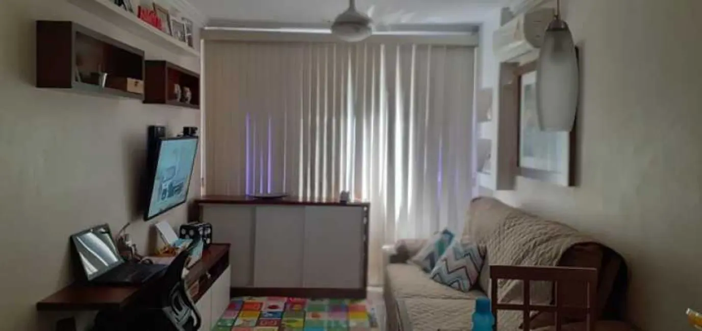 Foto 2 de Apartamento com 2 quartos à venda, 57m2 em Rio De Janeiro - RJ