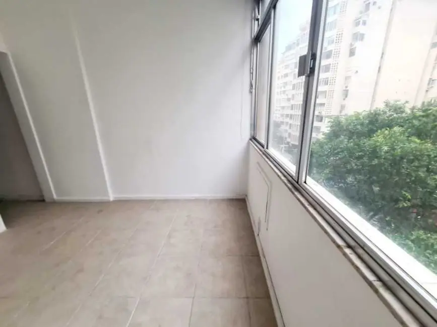 Kitnet com 1 quarto à venda, 30m2 em Rio De Janeiro - RJ - imagem 5 Foto 5 de Kitnet com 1 quarto à venda, 30m2 em Rio De Janeiro - RJ