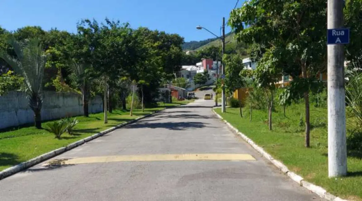 Foto 3 de Terreno / Lote à venda, 244m2 em Rio De Janeiro - RJ