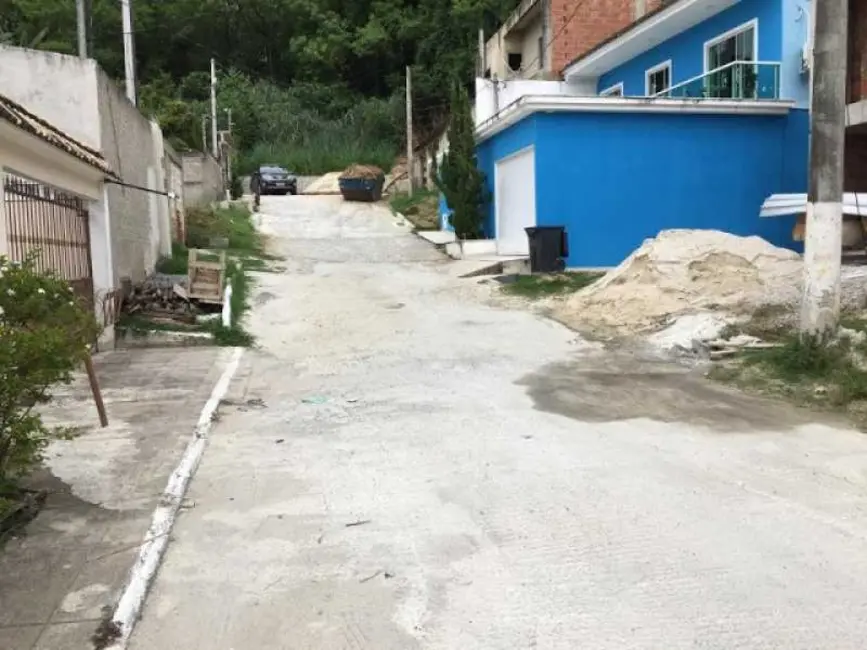 Terreno / Lote à venda, 300m2 em Rio De Janeiro - RJ - imagem 8 Foto 8 de Terreno / Lote à venda, 300m2 em Rio De Janeiro - RJ