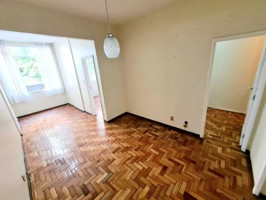Foto 2 de Apartamento com 2 quartos à venda, 60m2 em Rio De Janeiro - RJ