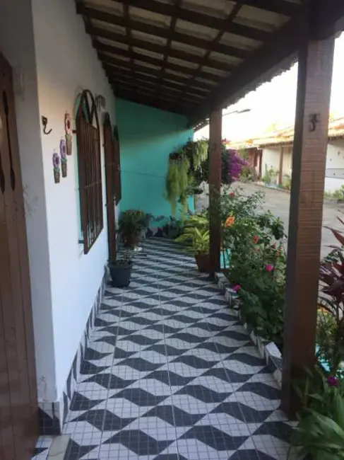 Foto 2 de Casa de Condomínio com 2 quartos à venda, 58m2 em Araruama - RJ