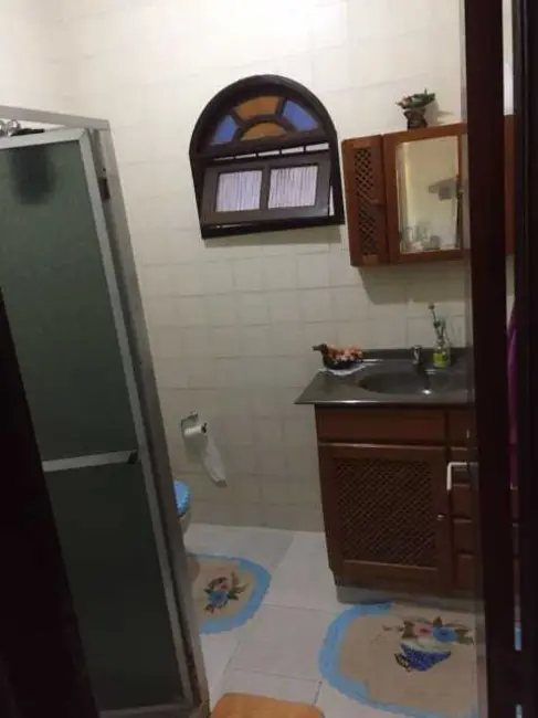 Foto 8 de Casa de Condomínio com 2 quartos à venda, 58m2 em Araruama - RJ