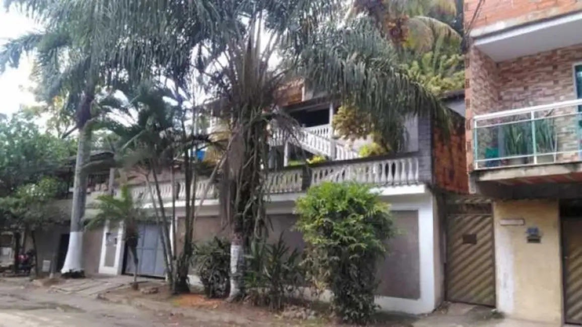 Foto 2 de Casa com 3 quartos à venda, 1050m2 em Rio De Janeiro - RJ