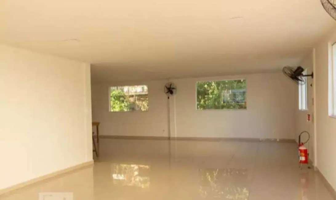 Foto 4 de Apartamento com 2 quartos à venda em Rio De Janeiro - RJ