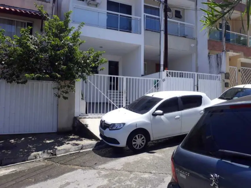 Foto 5 de Casa de Condomínio com 3 quartos à venda, 60m2 em Rio De Janeiro - RJ