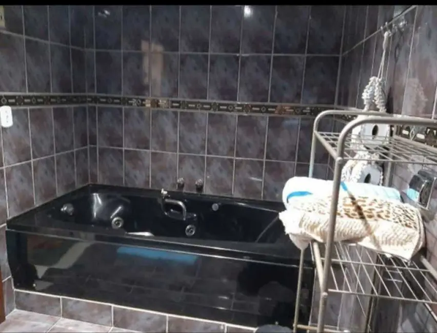 Casa com 3 quartos à venda em Rio De Janeiro - RJ - imagem 8 Foto 8 de Casa com 3 quartos à venda em Rio De Janeiro - RJ