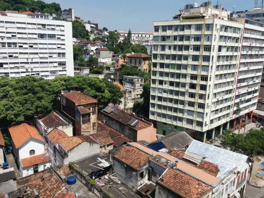 Foto 1 de Apartamento com 1 quarto à venda, 21m2 em Rio De Janeiro - RJ
