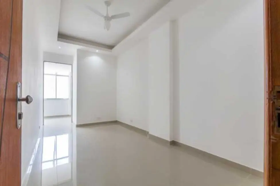 Foto 1 de Apartamento com 1 quarto à venda, 50m2 em Rio De Janeiro - RJ