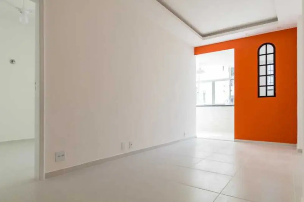 Foto 2 de Apartamento com 1 quarto à venda, 50m2 em Rio De Janeiro - RJ