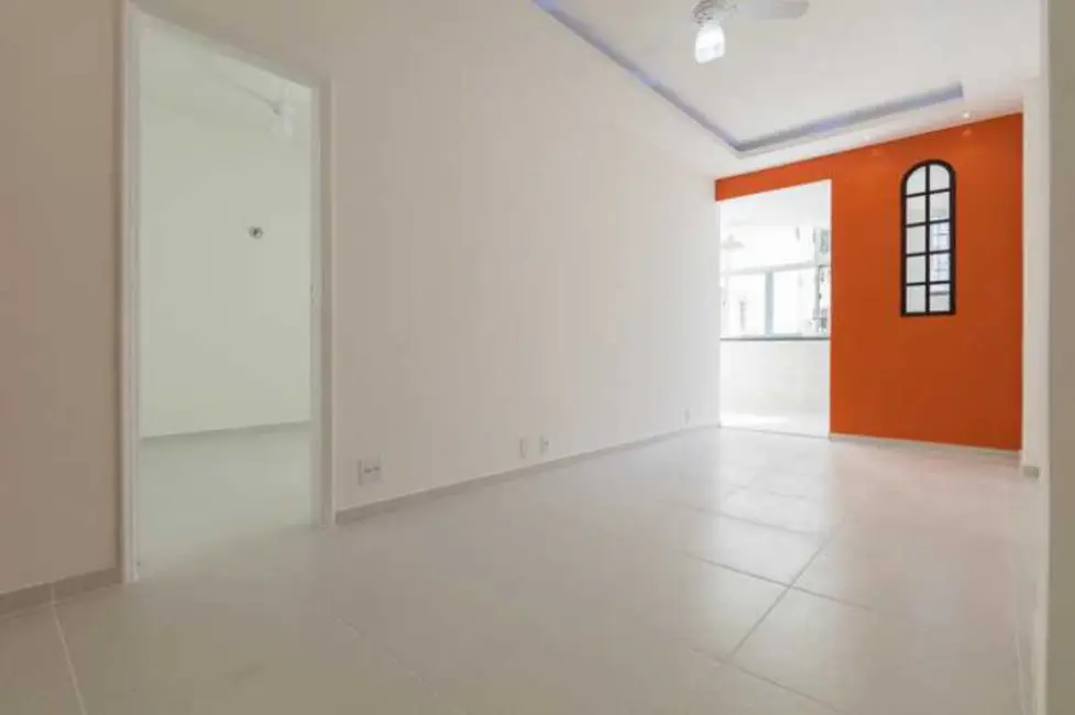 Foto 3 de Apartamento com 1 quarto à venda, 50m2 em Rio De Janeiro - RJ