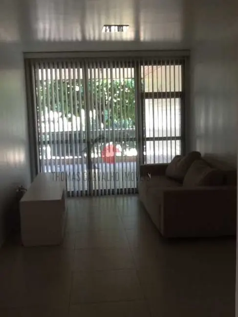 Apartamento com 2 quartos à venda e para alugar, 105m2 em Rio De Janeiro - RJ - imagem 3 Foto 3 de Apartamento com 2 quartos à venda e para alugar, 105m2 em Rio De Janeiro - RJ