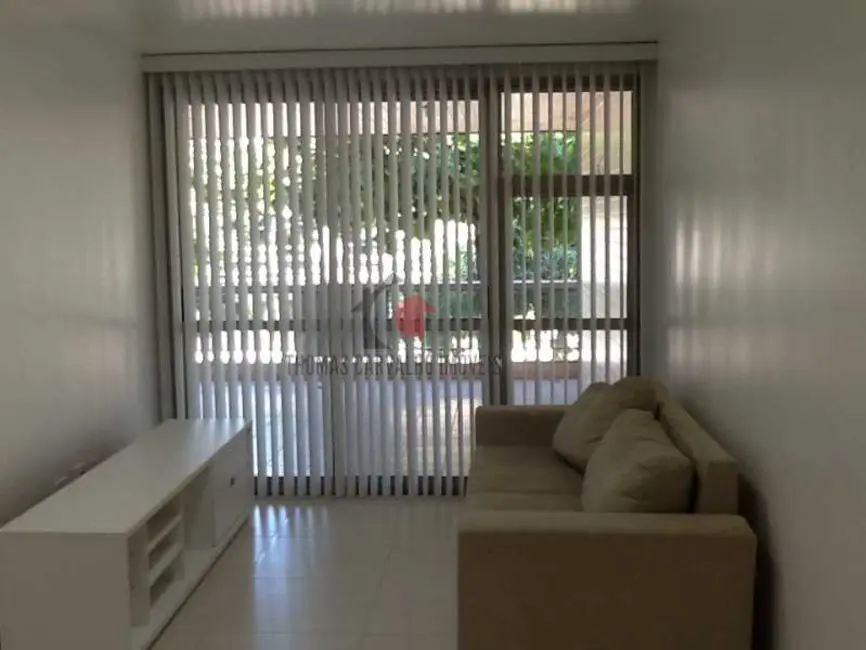 Apartamento com 2 quartos à venda e para alugar, 105m2 em Rio De Janeiro - RJ - imagem 4 Foto 4 de Apartamento com 2 quartos à venda e para alugar, 105m2 em Rio De Janeiro - RJ