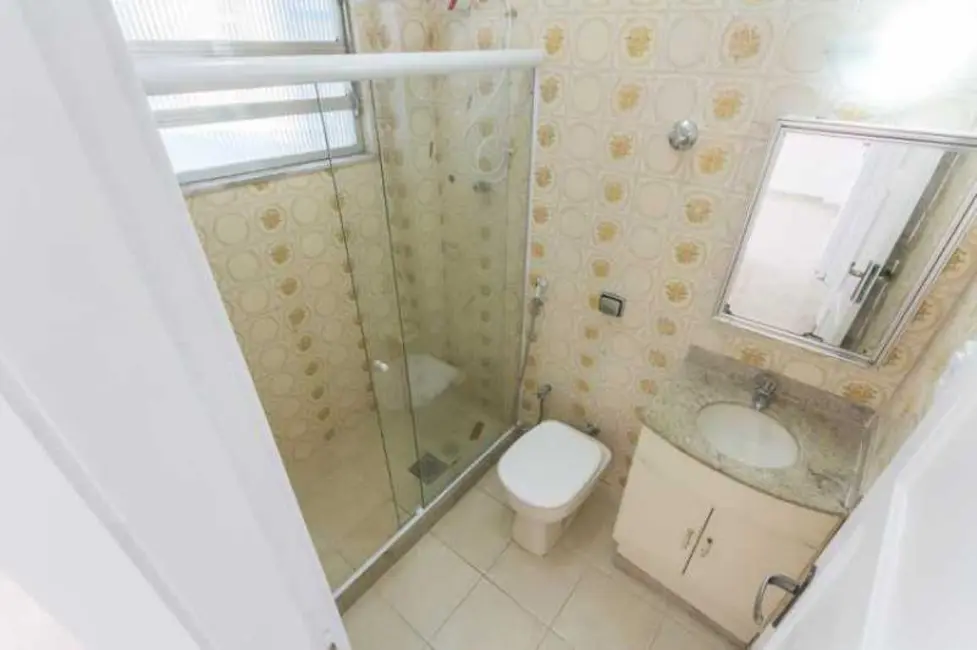 Foto 8 de Apartamento com 2 quartos à venda, 70m2 em Rio De Janeiro - RJ