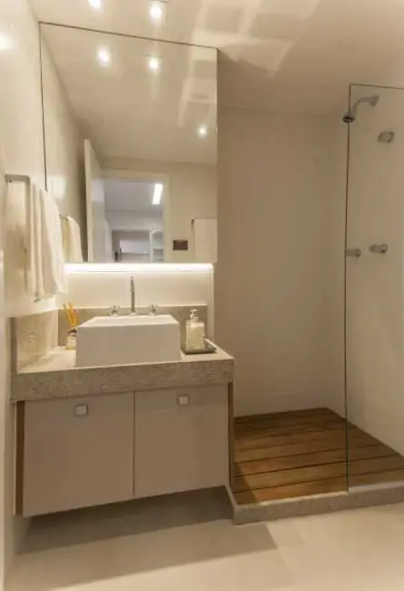 Apartamento com 2 quartos à venda, 75840m2 em Rio De Janeiro - RJ - imagem 6 Foto 6 de Apartamento com 2 quartos à venda, 75840m2 em Rio De Janeiro - RJ