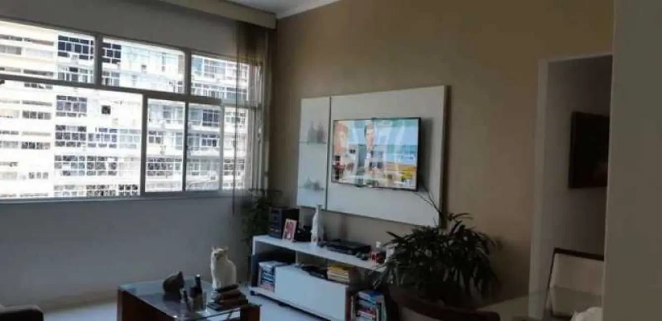 Foto 2 de Apartamento com 2 quartos à venda, 70m2 em Rio De Janeiro - RJ