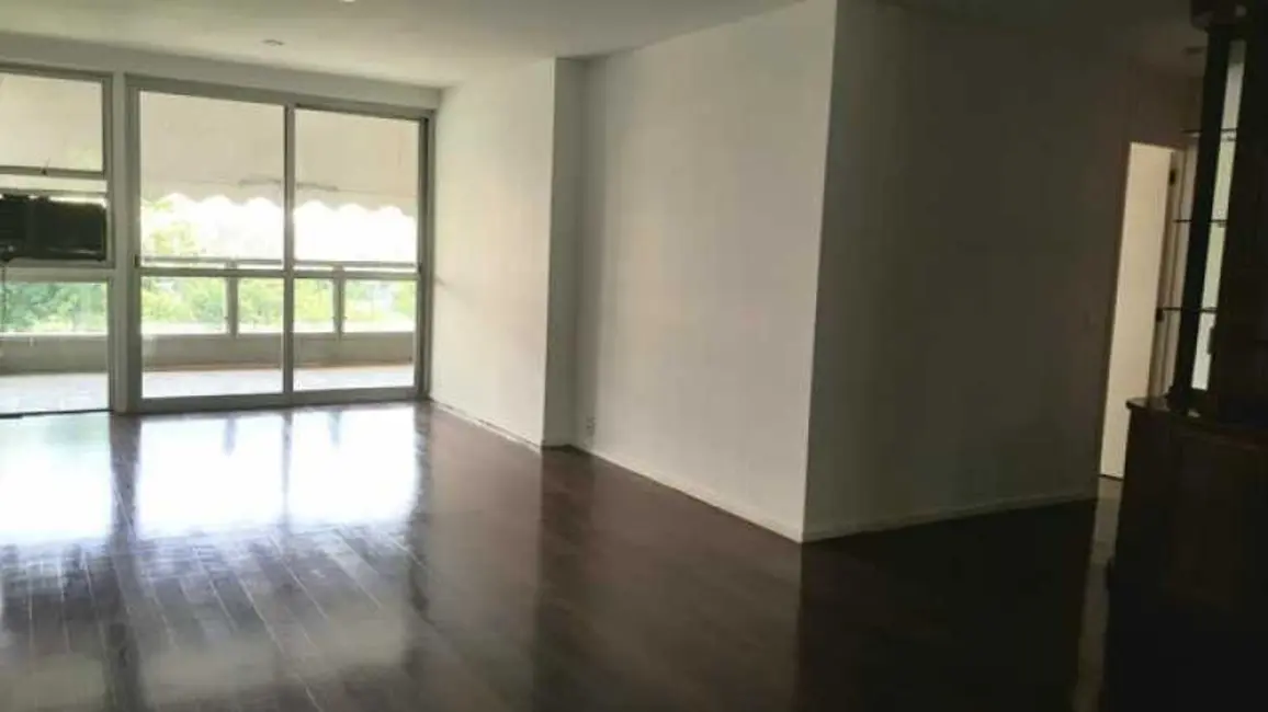 Foto 1 de Apartamento com 2 quartos à venda, 142m2 em Rio De Janeiro - RJ