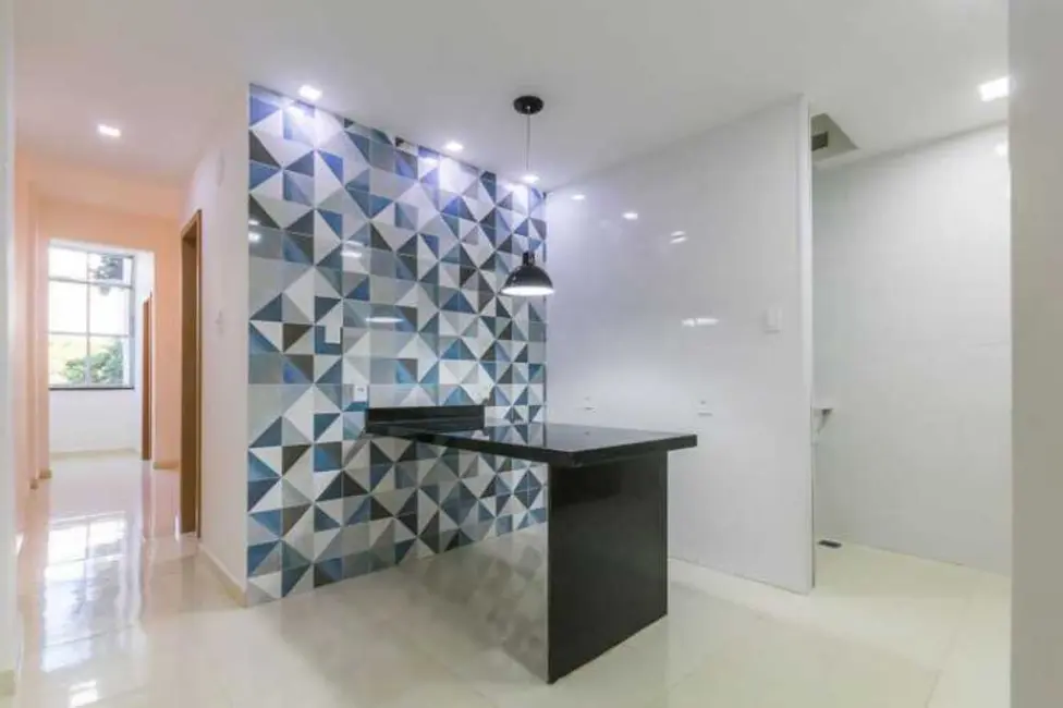 Foto 3 de Apartamento com 2 quartos à venda, 70m2 em Rio De Janeiro - RJ