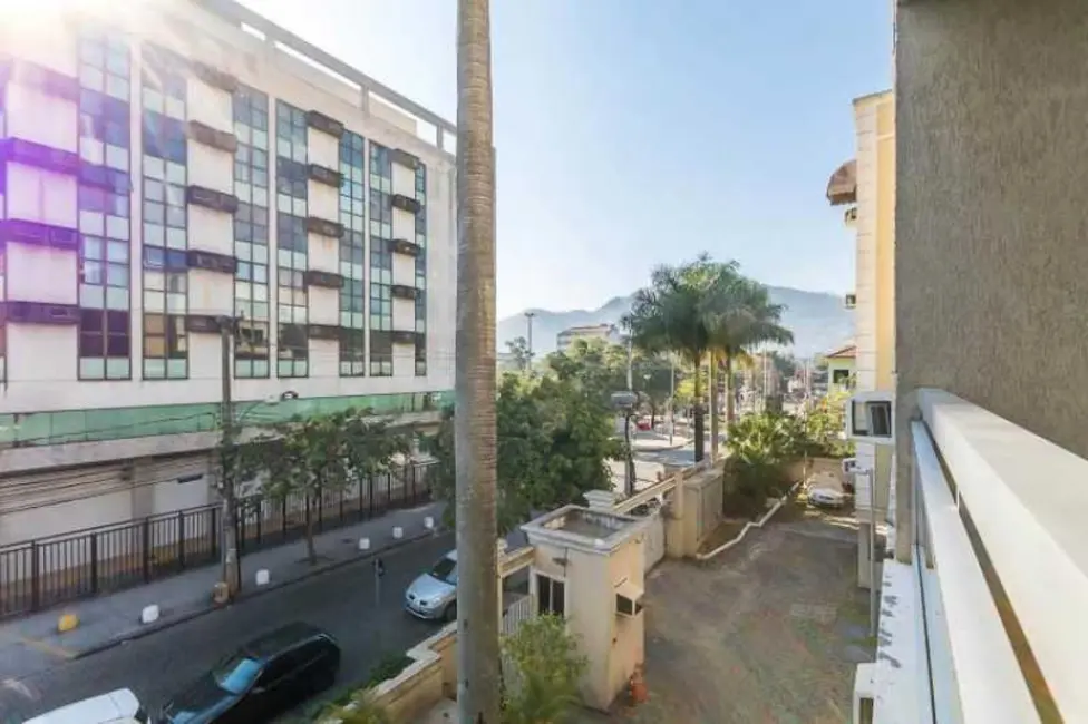Apartamento com 2 quartos à venda, 60m2 em Rio De Janeiro - RJ - imagem 6 Foto 6 de Apartamento com 2 quartos à venda, 60m2 em Rio De Janeiro - RJ