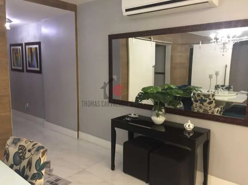 Apartamento com 3 quartos à venda, 144m2 em Rio De Janeiro - RJ - imagem 5 Foto 5 de Apartamento com 3 quartos à venda, 144m2 em Rio De Janeiro - RJ