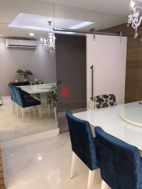 Apartamento com 3 quartos à venda, 144m2 em Rio De Janeiro - RJ - imagem 3 Foto 3 de Apartamento com 3 quartos à venda, 144m2 em Rio De Janeiro - RJ