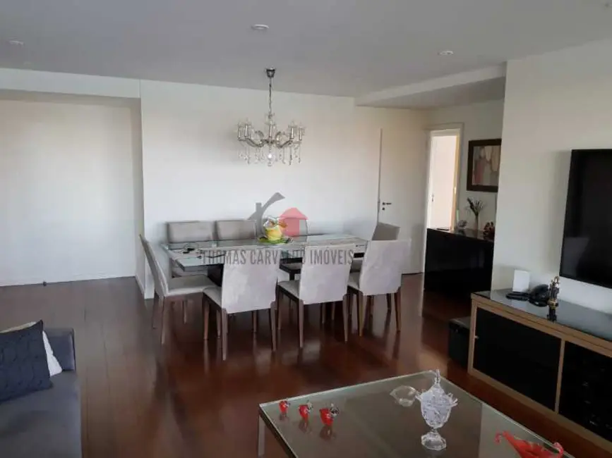 Apartamento com 3 quartos à venda, 145m2 em Rio De Janeiro - RJ - imagem 7 Foto 7 de Apartamento com 3 quartos à venda, 145m2 em Rio De Janeiro - RJ
