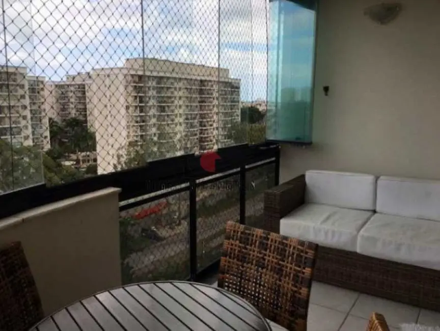 Apartamento com 3 quartos à venda, 90m2 em Rio De Janeiro - RJ - imagem 6 Foto 6 de Apartamento com 3 quartos à venda, 90m2 em Rio De Janeiro - RJ