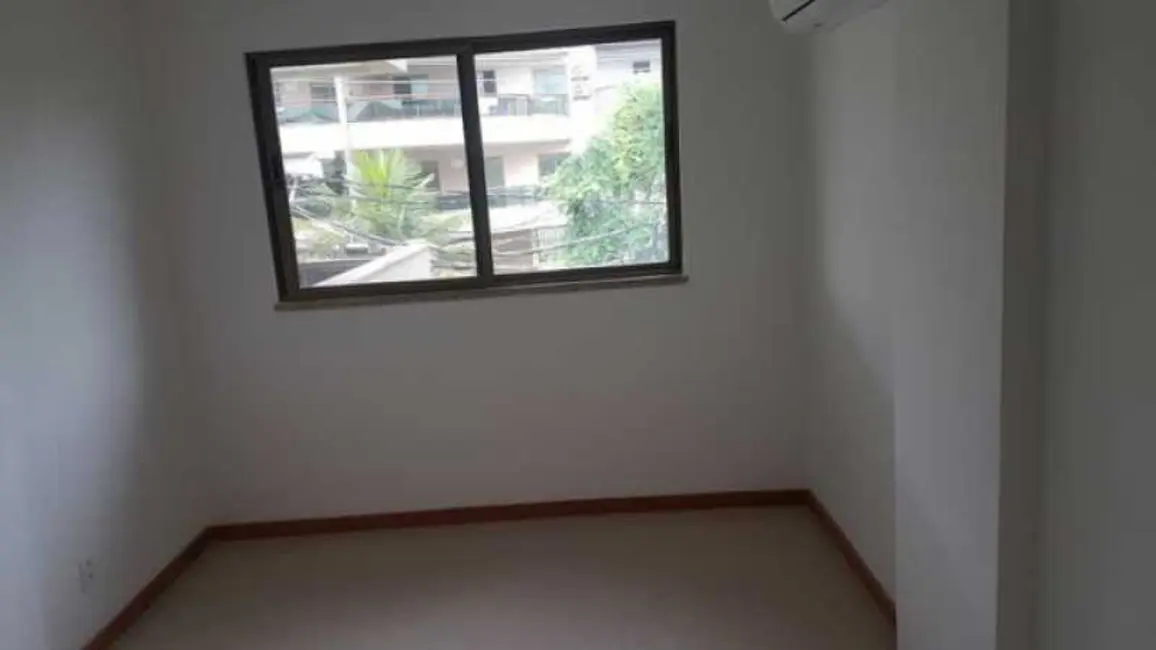 Foto 3 de Apartamento com 3 quartos à venda, 105m2 em Rio De Janeiro - RJ