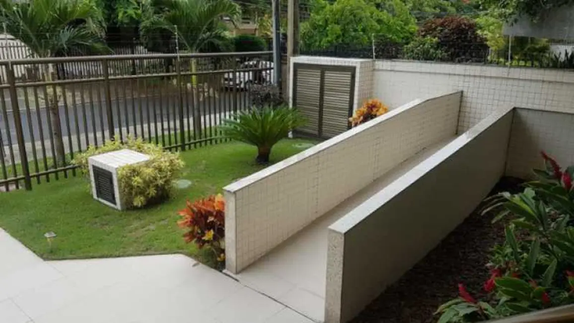 Foto 2 de Apartamento com 3 quartos à venda, 105m2 em Rio De Janeiro - RJ