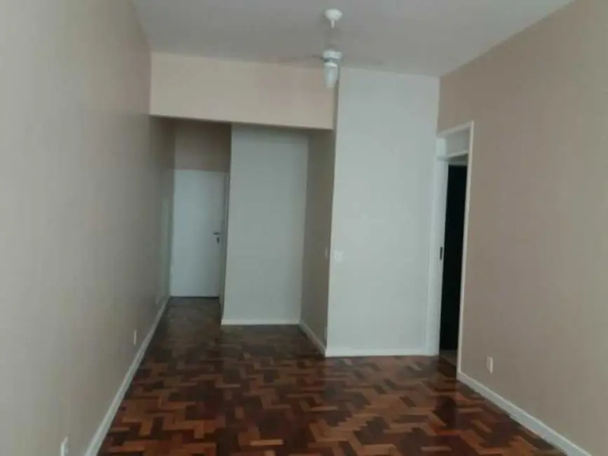 Foto 2 de Apartamento com 3 quartos à venda, 80m2 em Rio De Janeiro - RJ