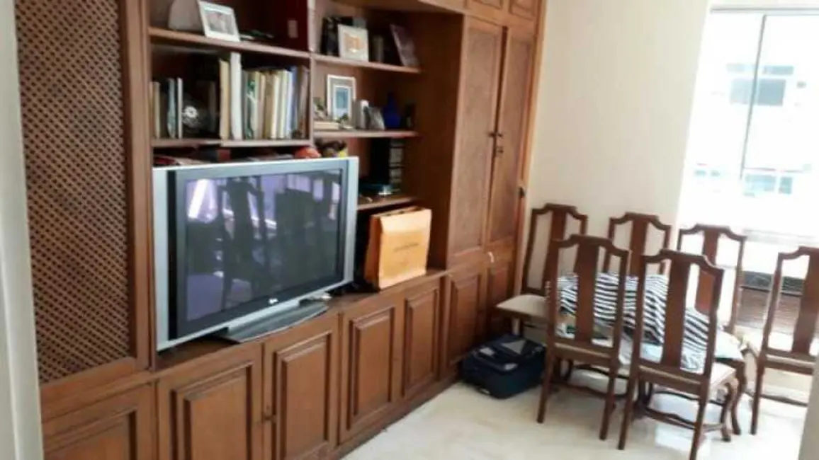 Foto 8 de Apartamento com 3 quartos à venda, 130m2 em Rio De Janeiro - RJ