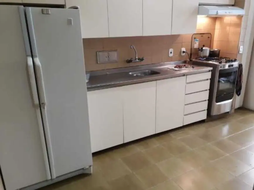 Foto 2 de Apartamento com 3 quartos à venda, 130m2 em Rio De Janeiro - RJ