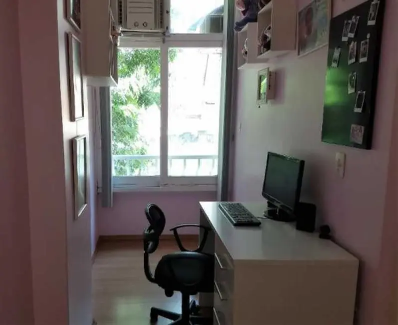 Apartamento com 3 quartos à venda, 103m2 em Rio De Janeiro - RJ - imagem 4 Foto 4 de Apartamento com 3 quartos à venda, 103m2 em Rio De Janeiro - RJ