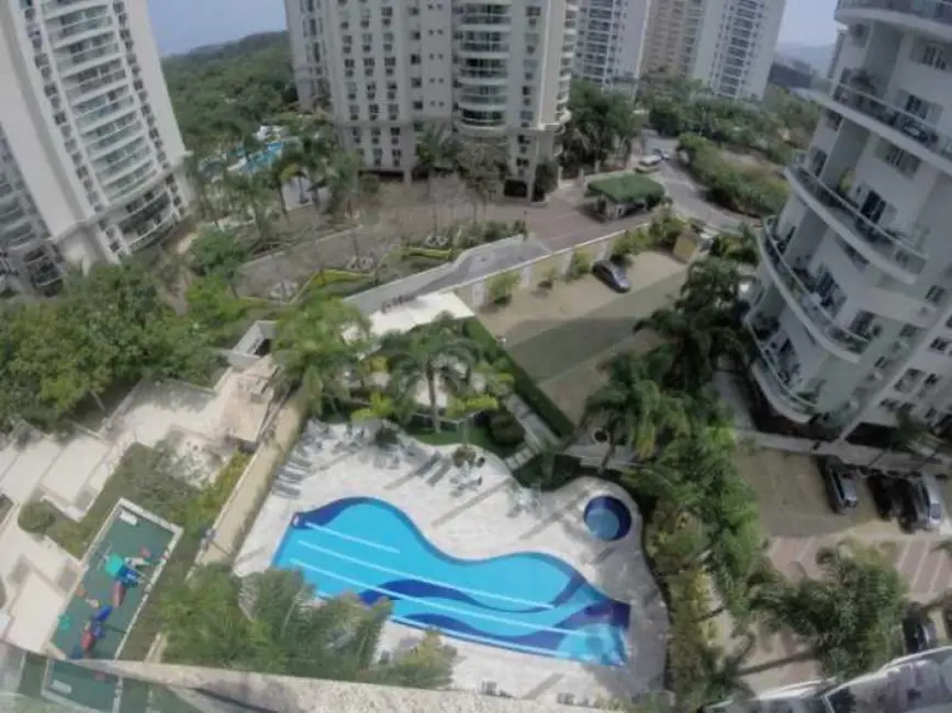 Foto 4 de Apartamento com 3 quartos à venda, 120m2 em Rio De Janeiro - RJ