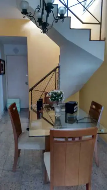 Apartamento com 4 quartos à venda, 200m2 em Rio De Janeiro - RJ - imagem 8 Foto 8 de Apartamento com 4 quartos à venda, 200m2 em Rio De Janeiro - RJ