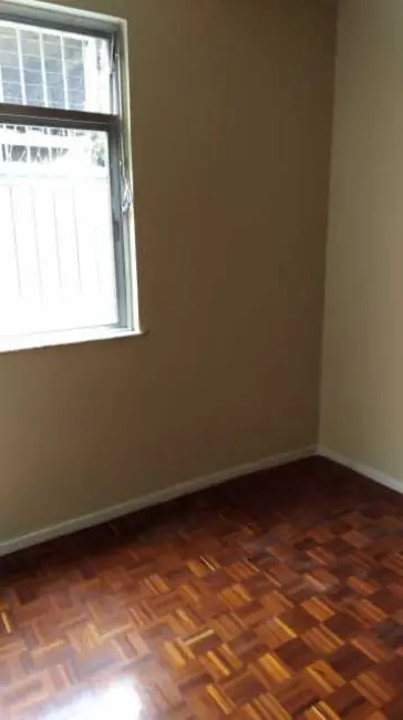 Foto 2 de Apartamento com 4 quartos à venda, 100m2 em Nova Friburgo - RJ