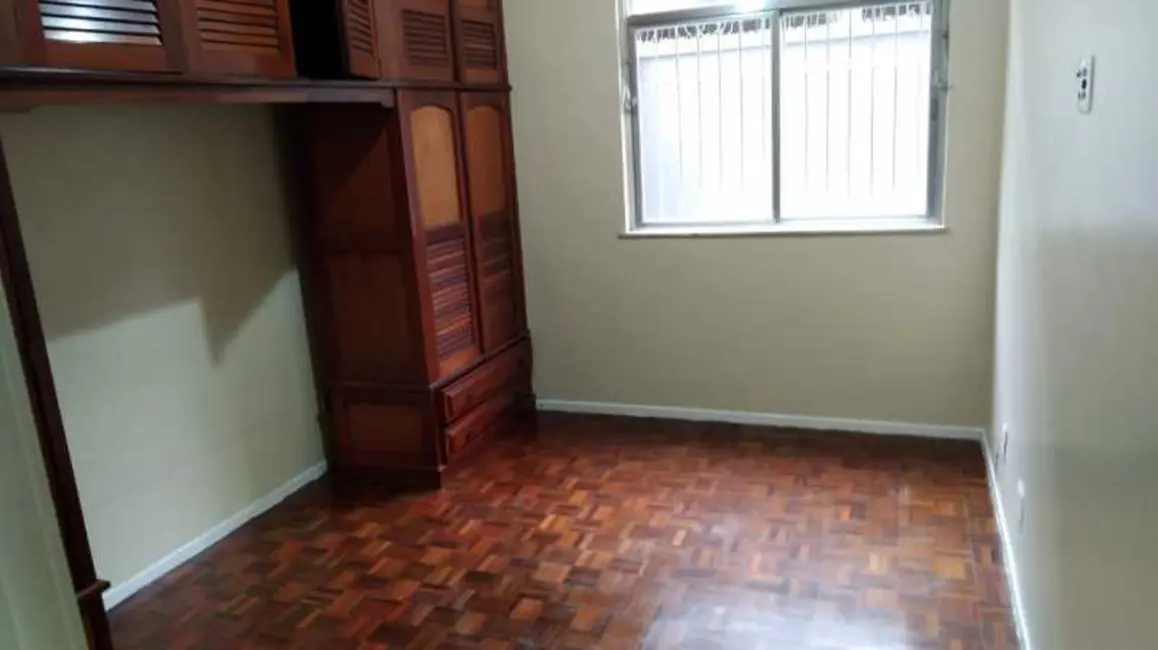Foto 5 de Apartamento com 4 quartos à venda, 100m2 em Nova Friburgo - RJ