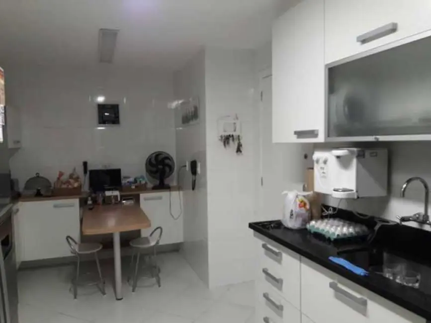 Foto 7 de Apartamento com 4 quartos à venda, 198m2 em Rio De Janeiro - RJ