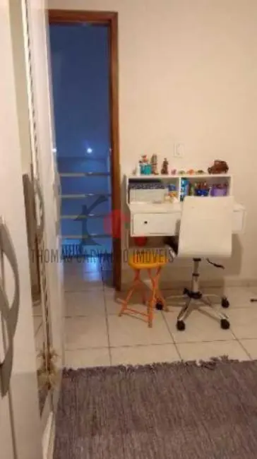 Foto 4 de Casa com 2 quartos à venda, 72m2 em Sao Goncalo - RJ