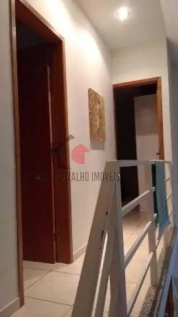 Foto 3 de Casa com 2 quartos à venda, 72m2 em Sao Goncalo - RJ